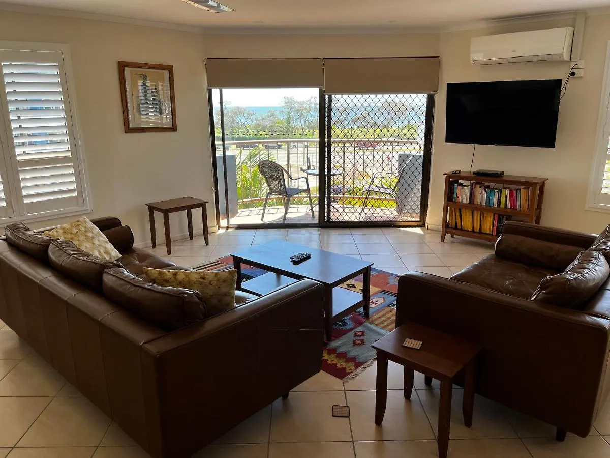 Kalua Holiday Apartments Maroochydore