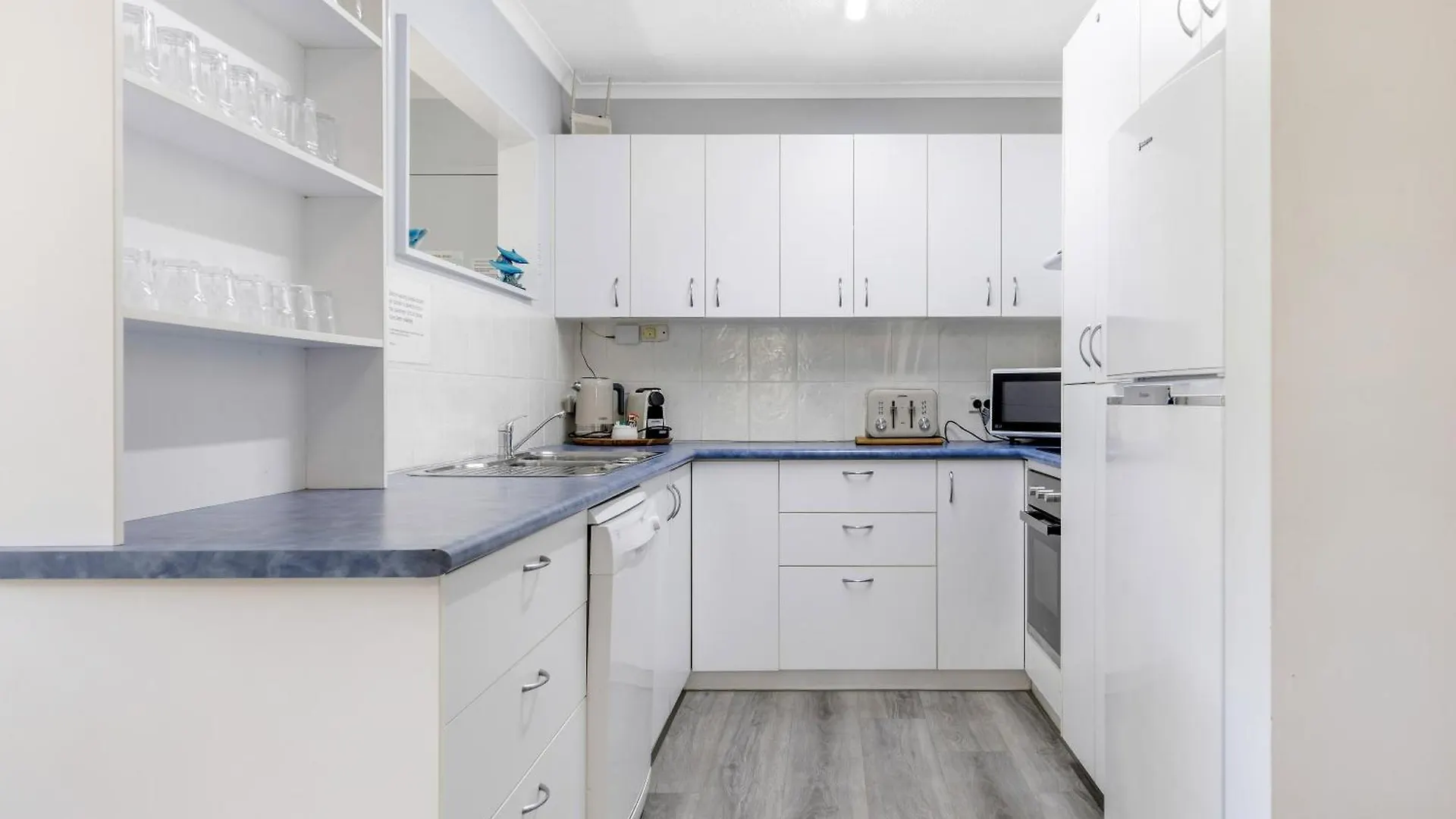 Resort Kalua Holiday Apartments Maroochydore