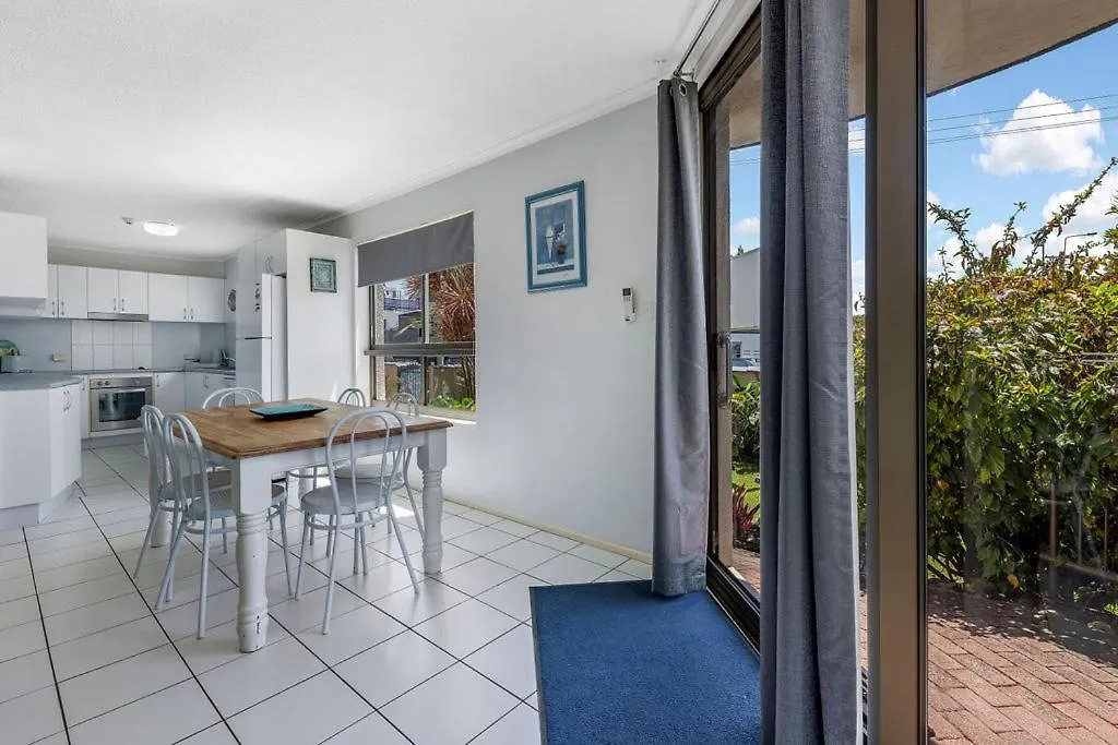 Kalua Holiday Apartments Maroochydore Australia