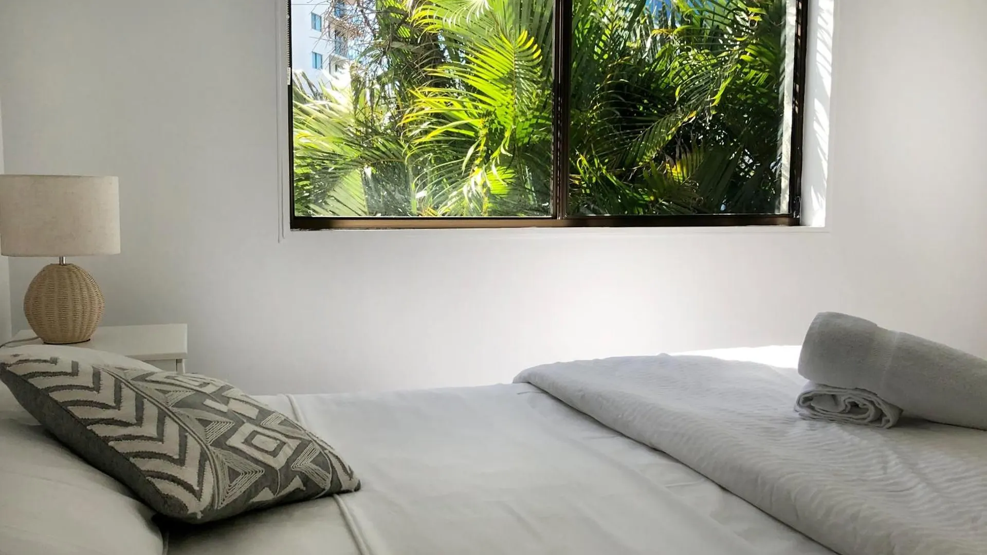 Resort Kalua Holiday Apartments Maroochydore
